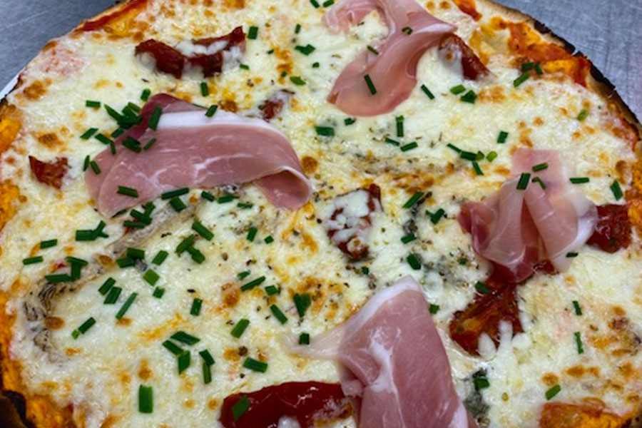 Pizza chorizo et poivrons Pizza chorizo et poivrons