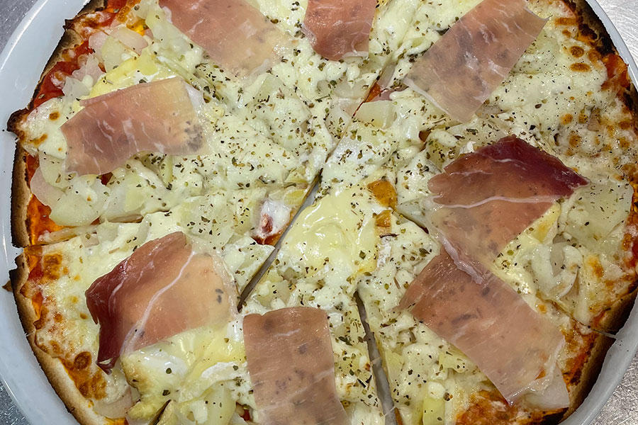 Pizzas base sauce tomate Pizzas base sauce tomate